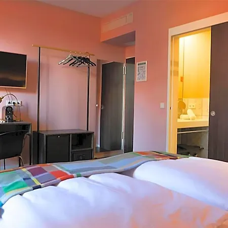 فندق Muenster 3*